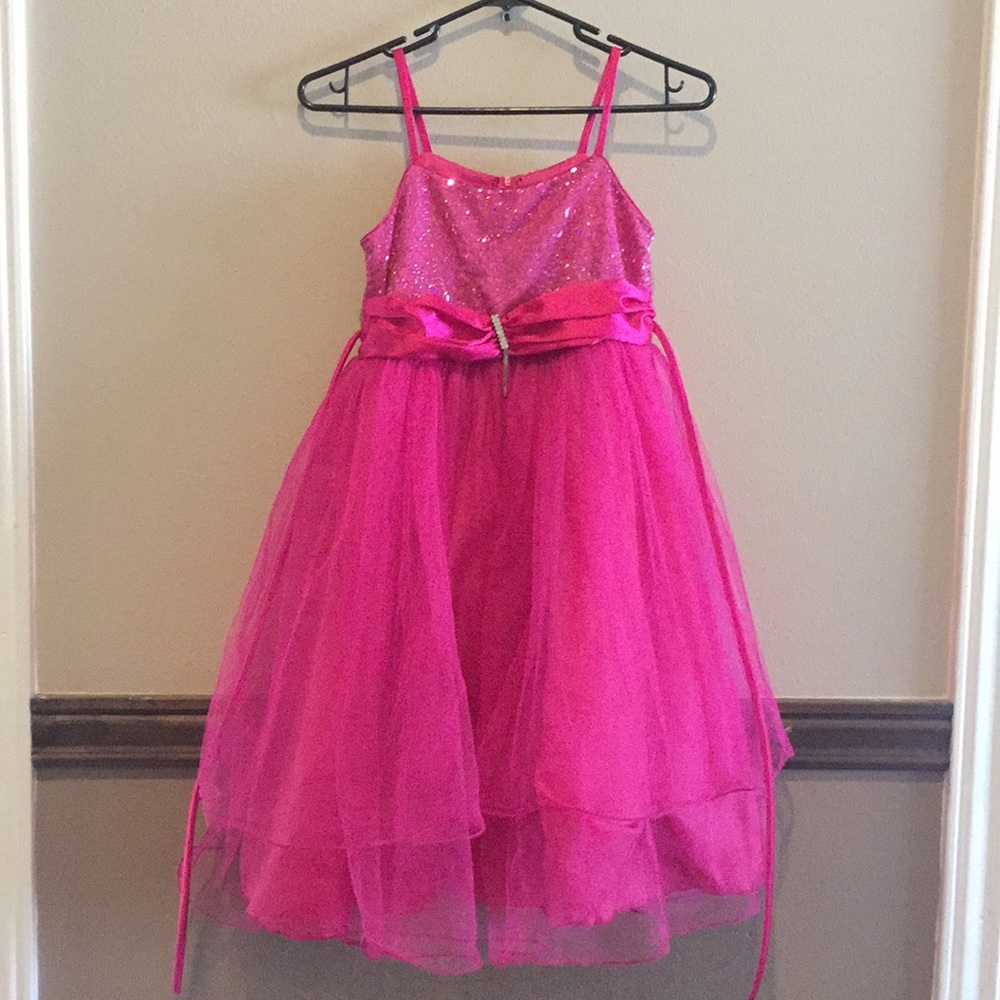 Very pretty bright pink dress